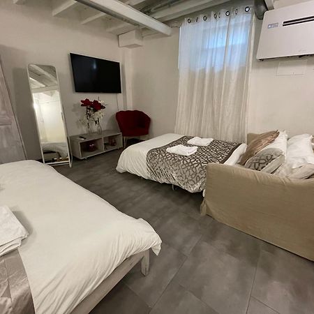 Apartment In The Heart Of Roma Exterior photo