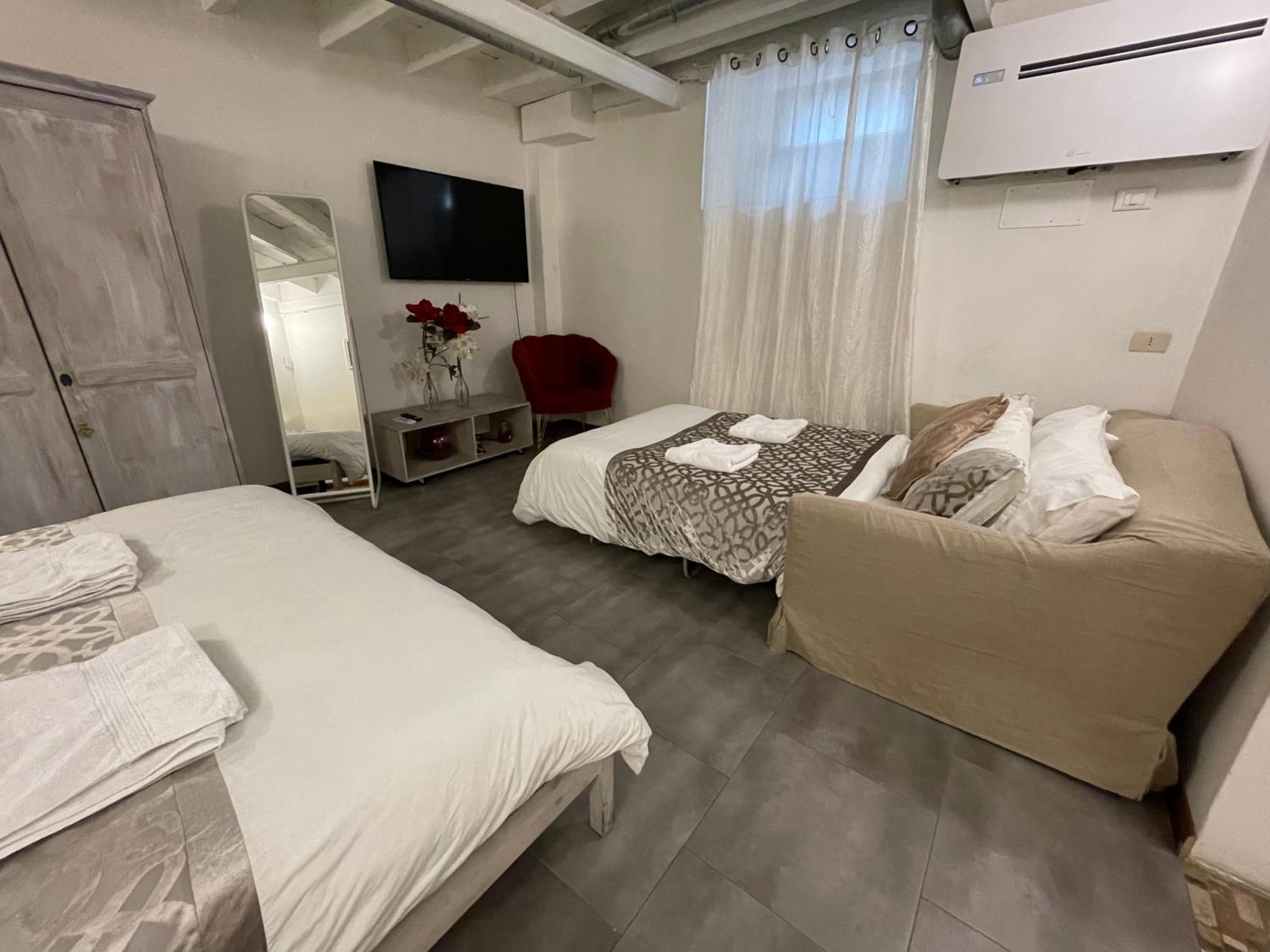 Apartment In The Heart Of Roma Exterior photo